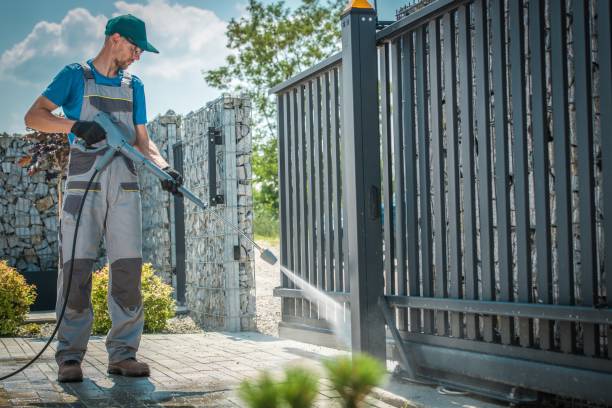 Best Fence Cleaning  in Armonk, NY